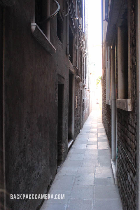 narrow street venice